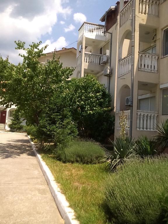Apartments Bravo 1-Vichevi Sunny Beach Exterior photo
