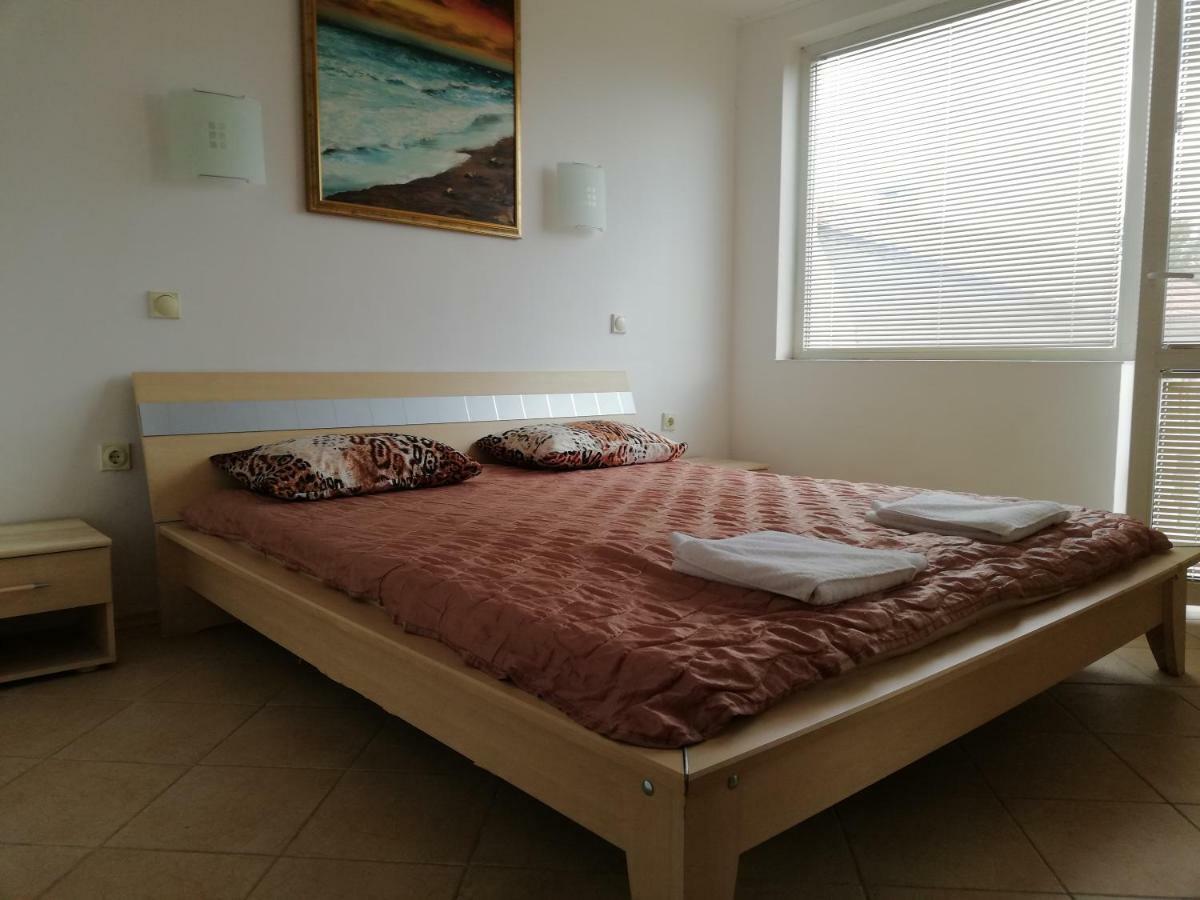 Apartments Bravo 1-Vichevi Sunny Beach Exterior photo