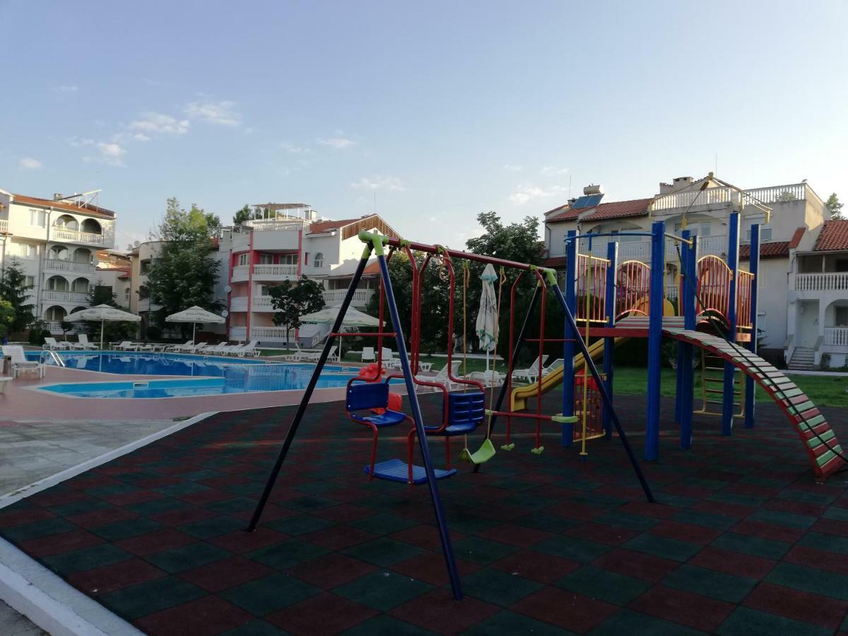Apartments Bravo 1-Vichevi Sunny Beach Exterior photo